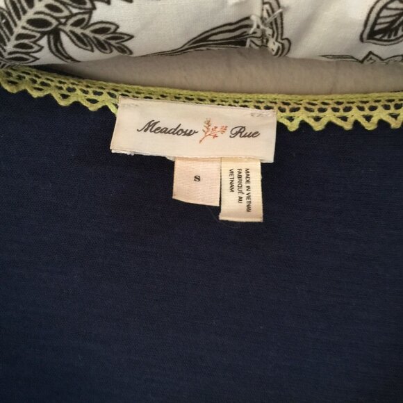 Meadow Rue Anthropologie Top Zane Layered Blouse Size Small Lined Navy Floral - Picture 3 of 7